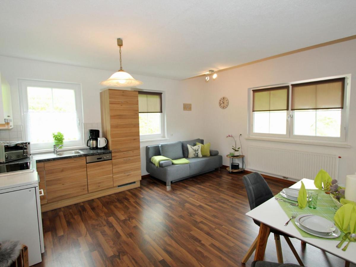 Modern Apartment In Hochgallmigg With Balcony Екстер'єр фото