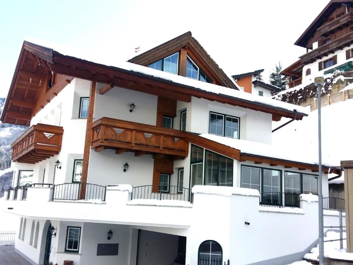 Modern Apartment In Hochgallmigg With Balcony Екстер'єр фото